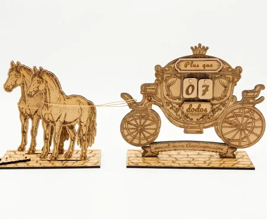 Compteur dodos attelage bois MDF gravé laser 30×14 cm, carrosse et 2 chevaux, Créa'Flo
