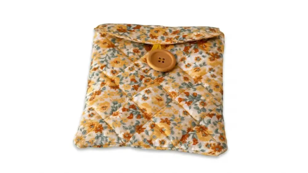 Pochette liseuse et livre en coton fleuri fermée, vue de face — Créa'Flo by Flo